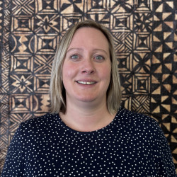Dr Jo Quigley