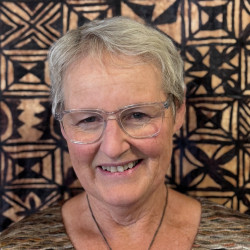 Dr Susie Lawless